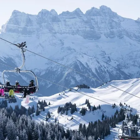 Grand Gra13 & Mountain 6 Pers Апартаменты *